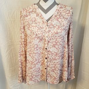 Lauren Conrad large floral high low blouse